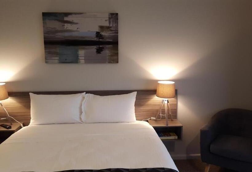 חדר סופריור לשלושה, Lookout Mountain Retreat