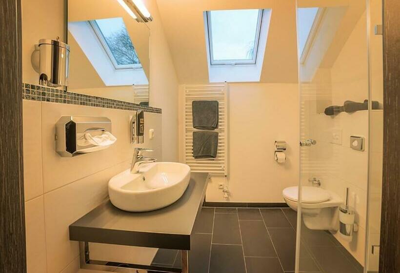 غرفة قياسية, Die Kulturscheune In Schilde