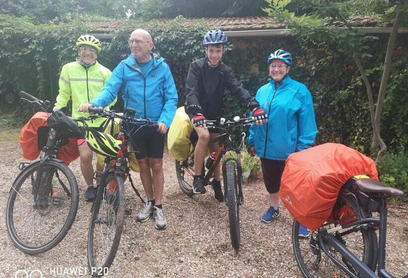 Дом 2 Спальни, L'amarre Aux Anges