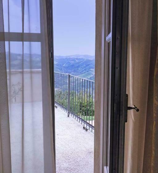 Люкс с Террасой, Tenuta Bricchi