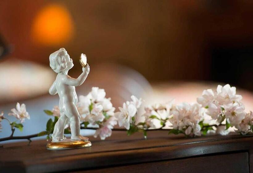 Люкс с Террасой, Tenuta Bricchi