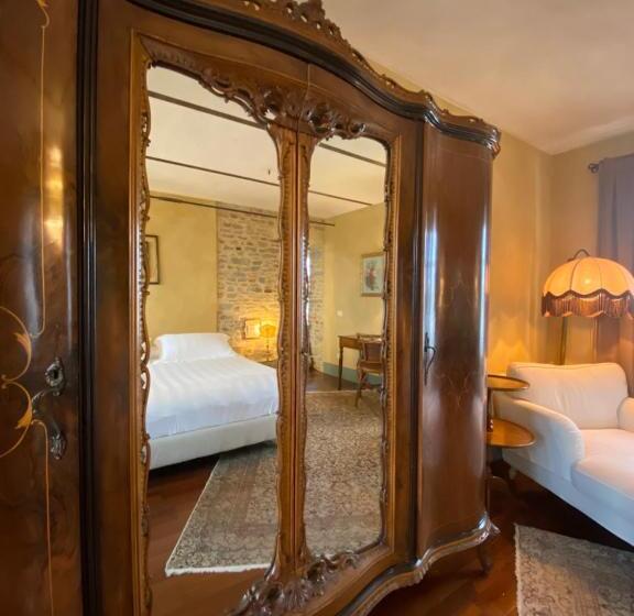 Люкс с Балконом, Tenuta Bricchi