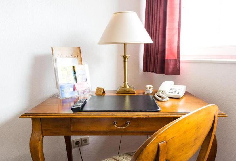 エコノミーシングルルーム, Burg Warberg