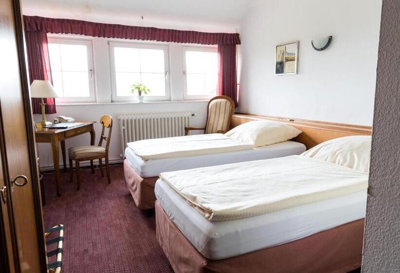 スタンダードルーム, Burg Warberg