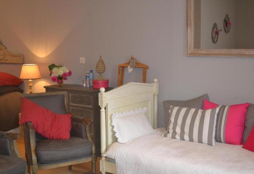 غرفة عائلية, La Maison Du Potager De Mazières