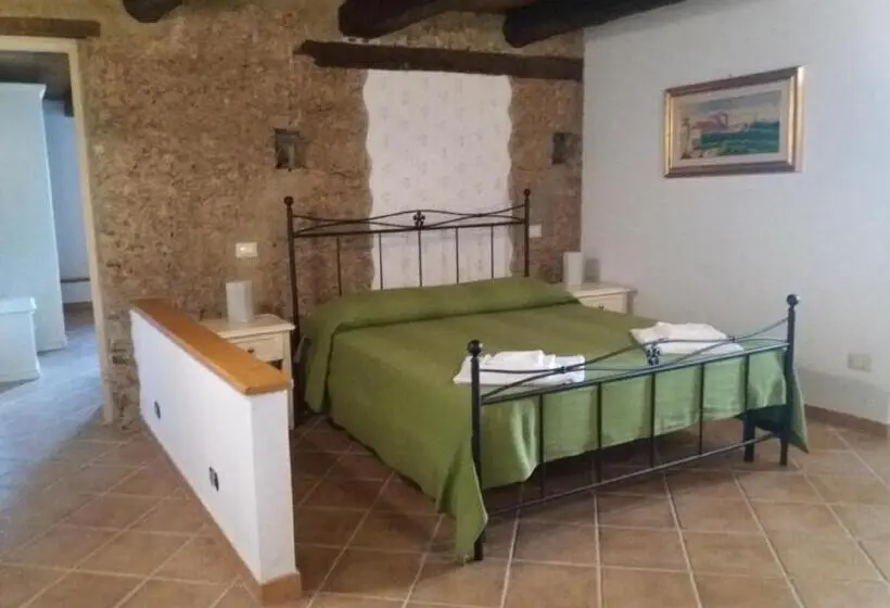 デラックスの4人部屋, B&b Il Melograno