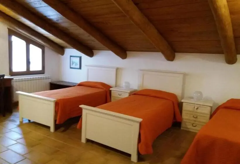 スタンダードトリプルルーム, B&b Il Melograno