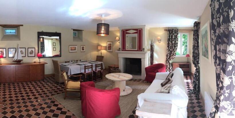 בית, 4 חדרי שינה, Le Chateau D Asnieres En Bessin