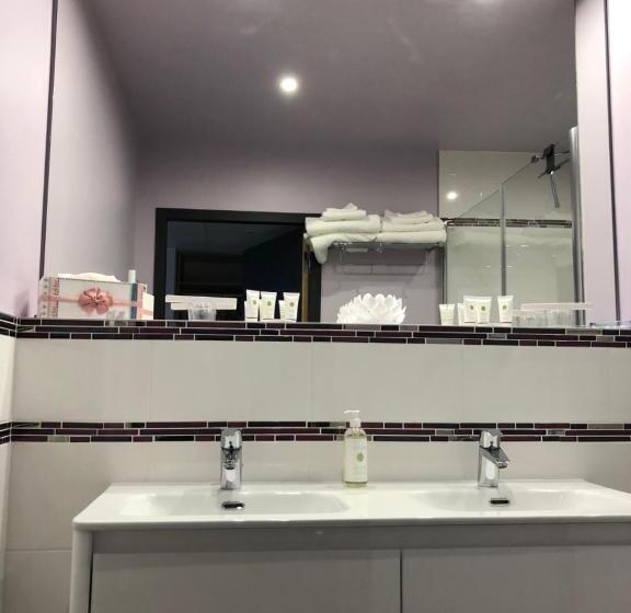 디럭스 트리플 룸, Le Clos Du Moulin