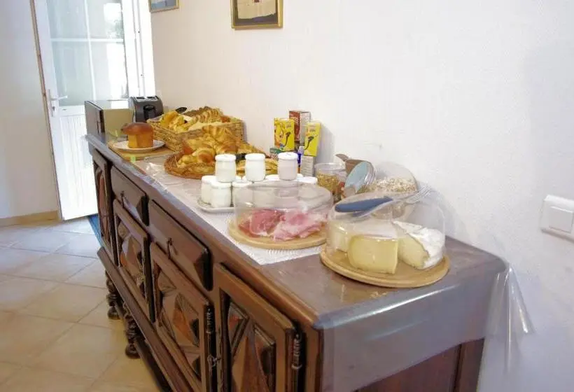 スタンダード４人部屋, Le Domaine De L'escadasse