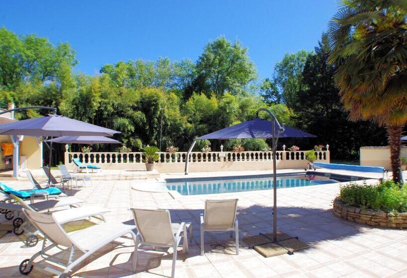 Апартаменты 1 Спальня Вид на Сад, Le Domaine De L'escadasse