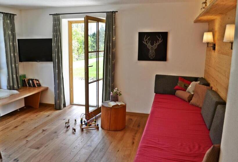 １ベッドルームアパートメント, Bussjägerhof