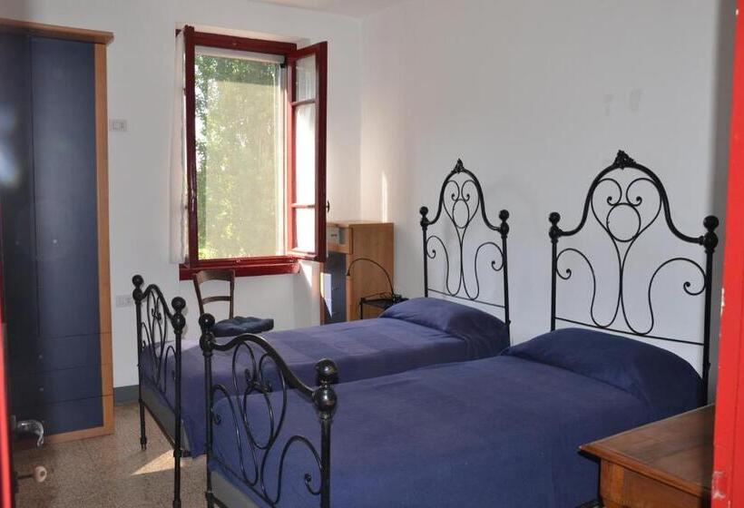 דירת שני חדרים, Cascina Scanna