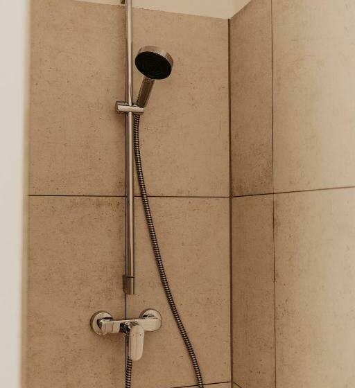 标准间, Fahrhaus Kollmar