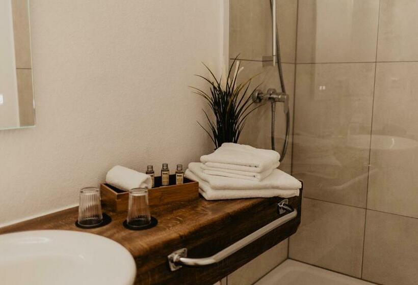 スタンダードルーム, Fahrhaus Kollmar