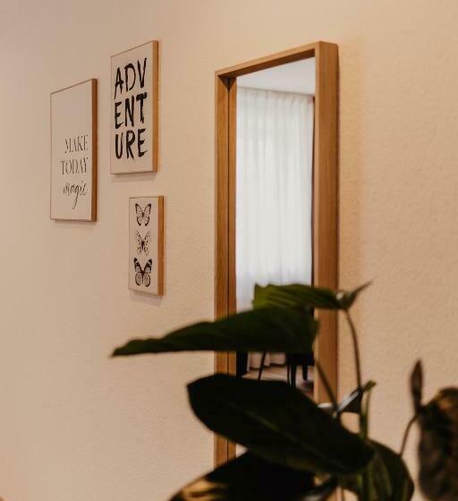 スタンダードルーム, Fahrhaus Kollmar