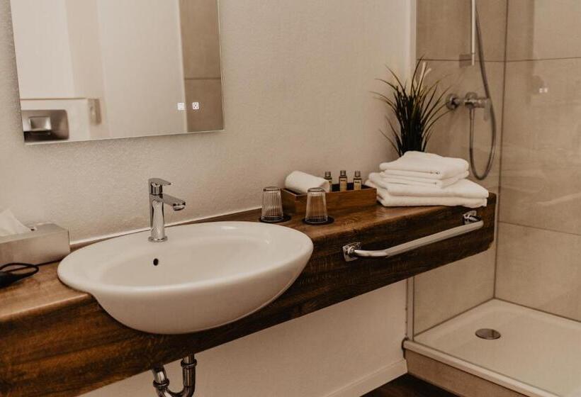 スタンダードルーム, Fahrhaus Kollmar