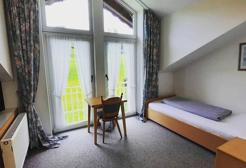 スタンダードシングルルーム, Landhotel Albrecht