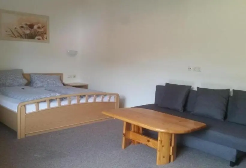 スタンダード４人部屋, Landhotel Albrecht