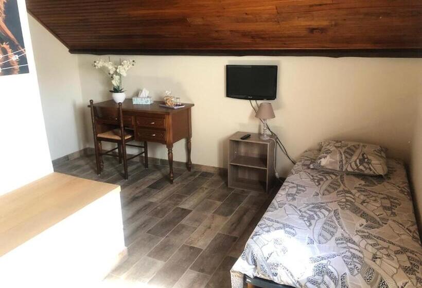 Номер Deluxe, Au Nom Des Dames, Maison Et Table D Hôtes, Près De Chenonceau Et Du Zoo De Beauval