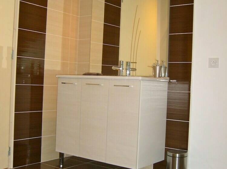 スタンダードトリプルルーム, Le Chêne Blanc