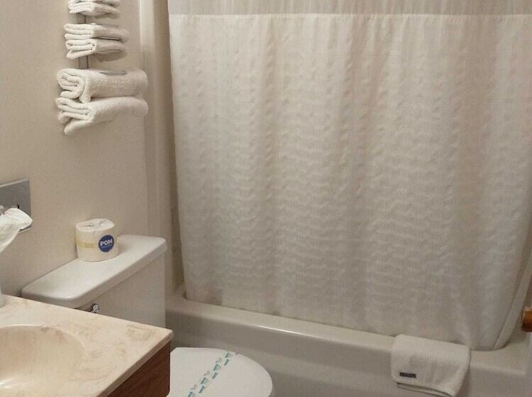 Номер Стандарт 2 Двуспальные Кровати, Sauk River Inn & Suites, A Travelodge By Wyndham