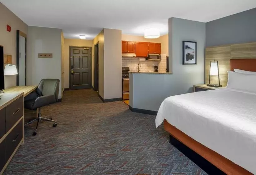 スタンダードスタジオ, Candlewood Suites Boston North Shore Danvers, An Ihg