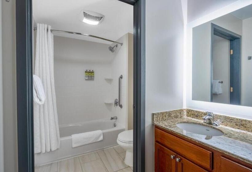 Люкс, Candlewood Suites Boston North Shore Danvers, An Ihg