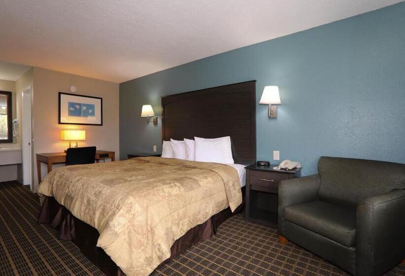 带大床的标准间, Executive Inn Panama City Beach