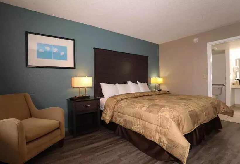 اتاق استاندارد با تخت بزرگ برای معلولان, Executive Inn  Panama City Beach
