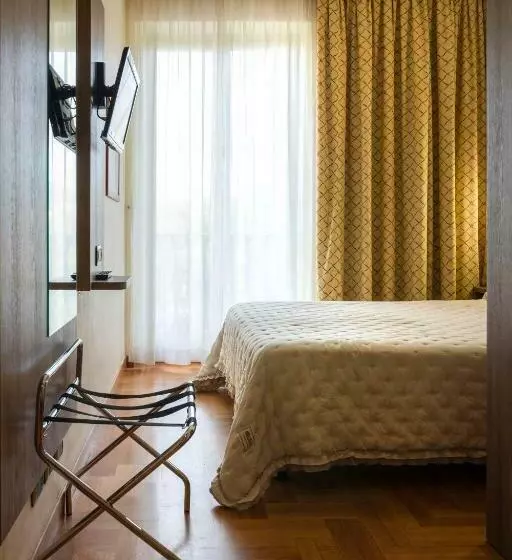 اتاق استاندارد یک نفره, Grande Albergo