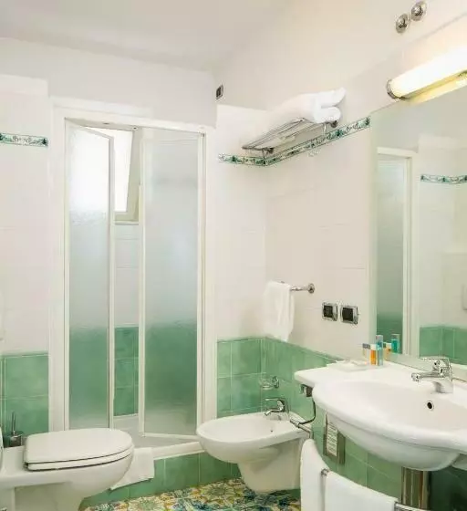 اتاق سوپریور, Grande Albergo