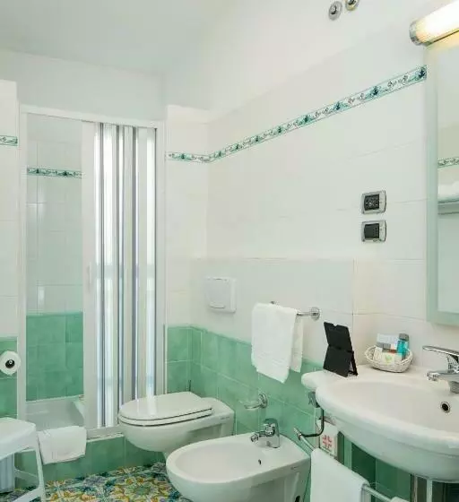 اتاق سوپریور, Grande Albergo