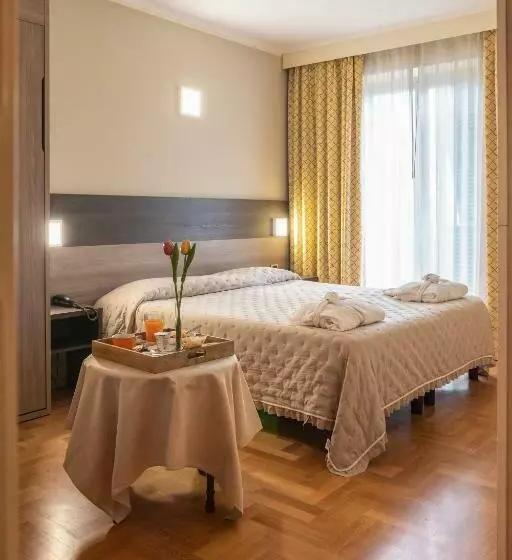 اتاق سوپریور, Grande Albergo