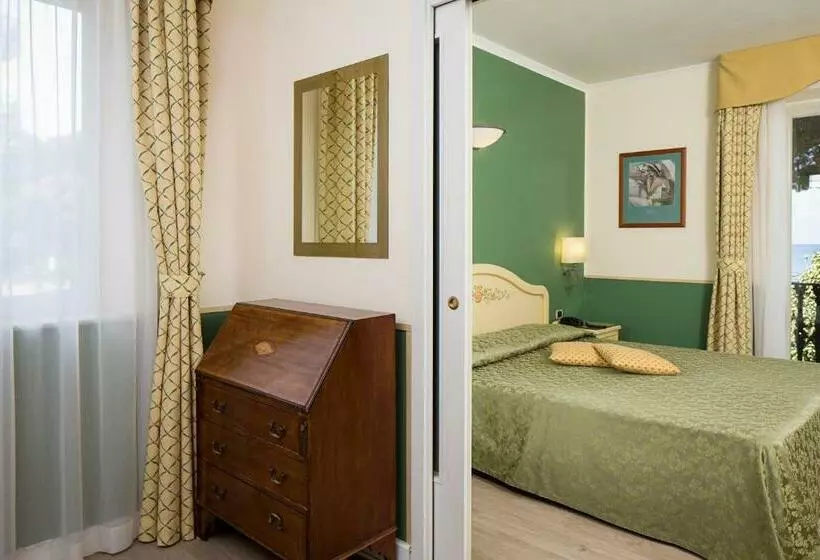 سوییت جونیور, Grande Albergo