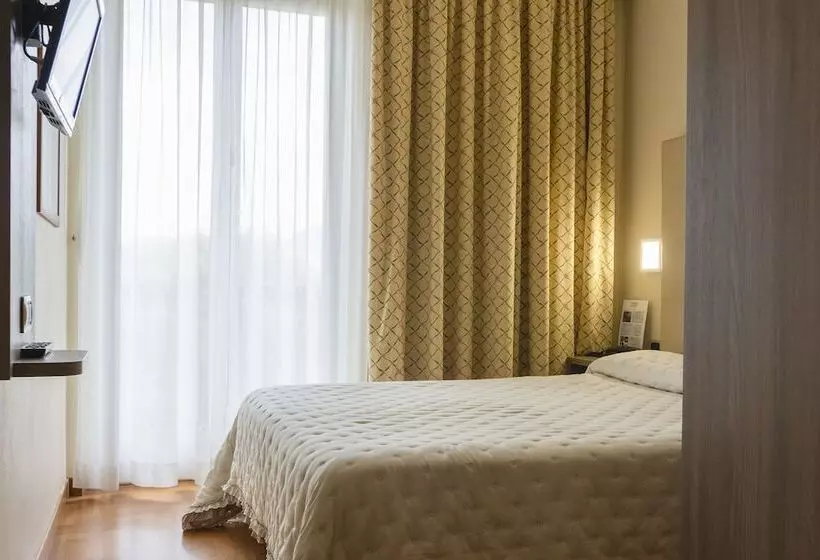 اتاق استاندارد یک نفره, Grande Albergo
