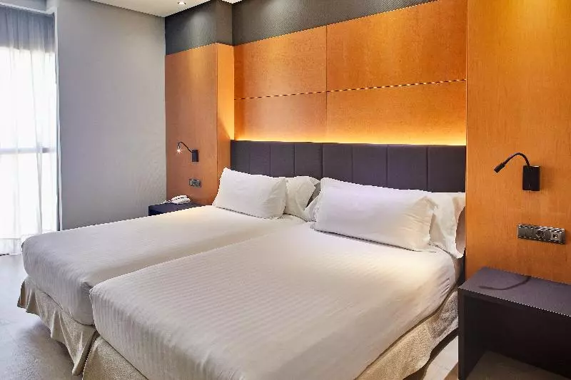 اتاق استاندارد, Grande Albergo