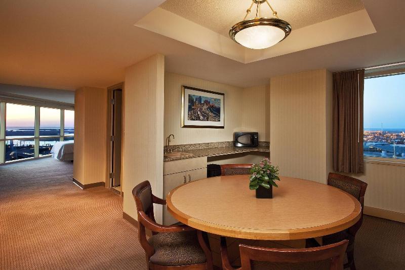 Номер Клуб, Sheraton Atlantic City Convention Center