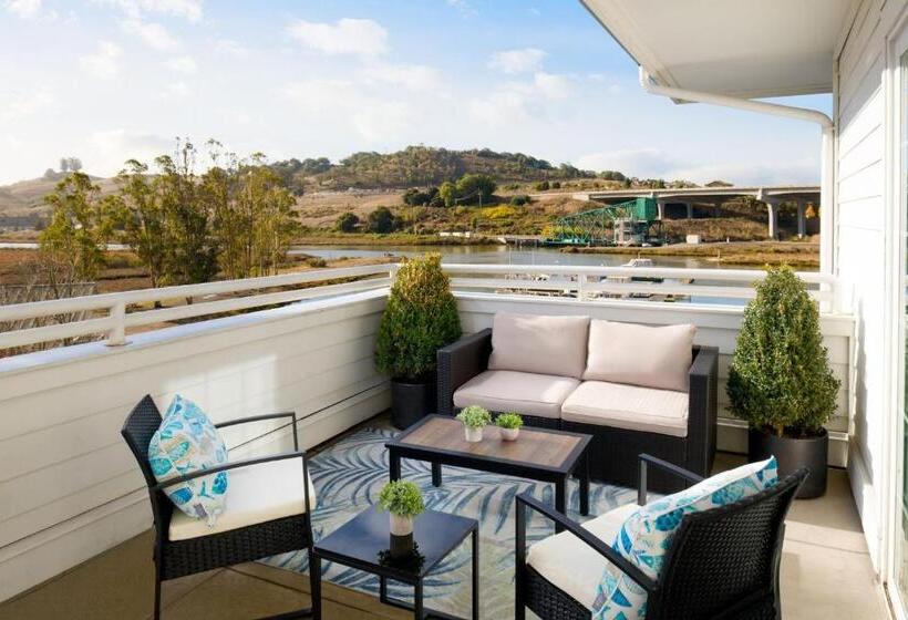 جناح سرير كينج, Sheraton Sonoma Wine Country Petaluma