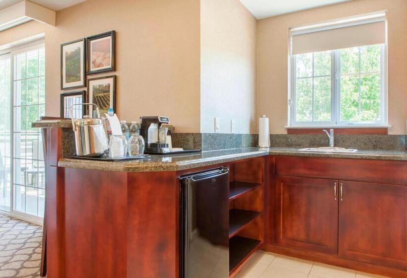 جناح سرير كينج, Sheraton Sonoma Wine Country Petaluma