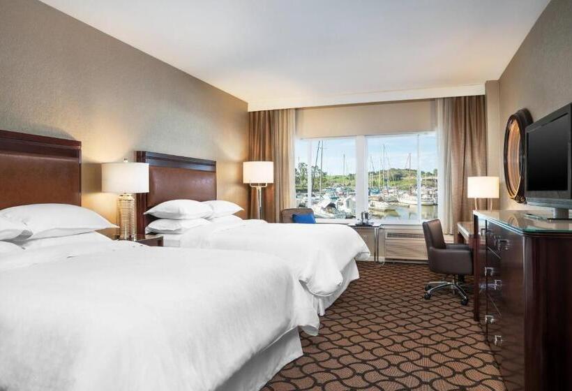 Номер Клуб, Sheraton Sonoma Wine Country Petaluma