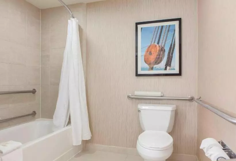 اتاق استاندارد با تخت دوبل, Sheraton Sonoma Wine Country Petaluma