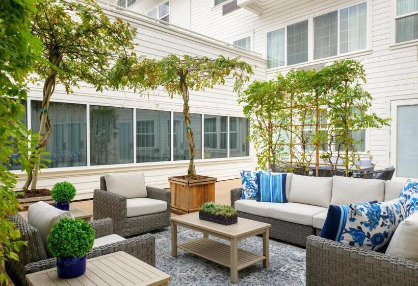 غرفة ديلوكس مطلّة علي الحديقة, Sheraton Sonoma Wine Country Petaluma