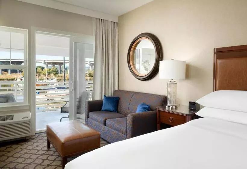 اتاق سوپریور با تخت بزرگ, Sheraton Sonoma Wine Country Petaluma