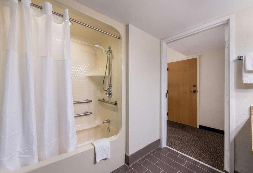 适合残疾人使用的标准间, Sleep Inn Northlake