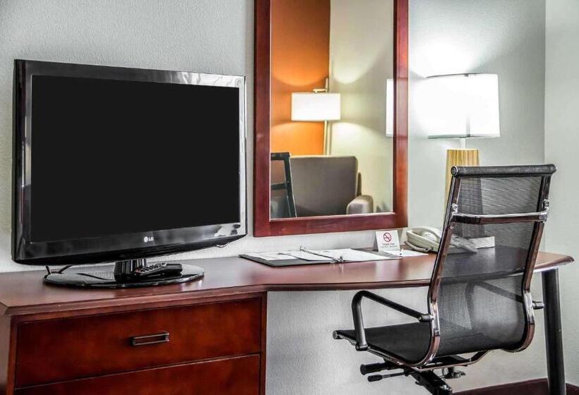 חדר סטנדרט עם מיטת קינג, Sleep Inn & Suites Oklahoma City North