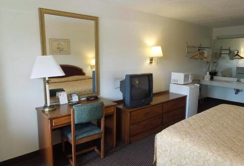 ２ダブルベッドのスタンダードルーム, Super 8 By Wyndham Fort Mitchell Cincinnati Area