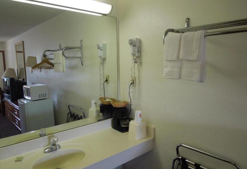 غرفه قياسيه سريرين مزدوجين, Super 8 By Wyndham Fort Mitchell Cincinnati Area