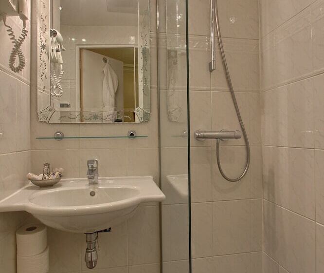 اتاق سوپریور, Timhotel Tour Montparnasse