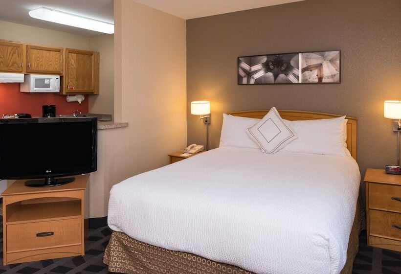 Suite, Towneplace Suites By Marriott Anaheim Maingate Near Angel Stadium
